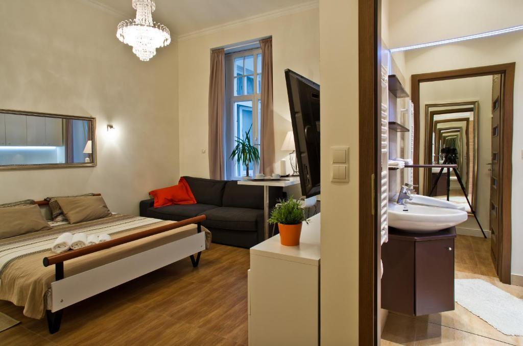 Residence Okolnik Apartments Варшава Номер фото
